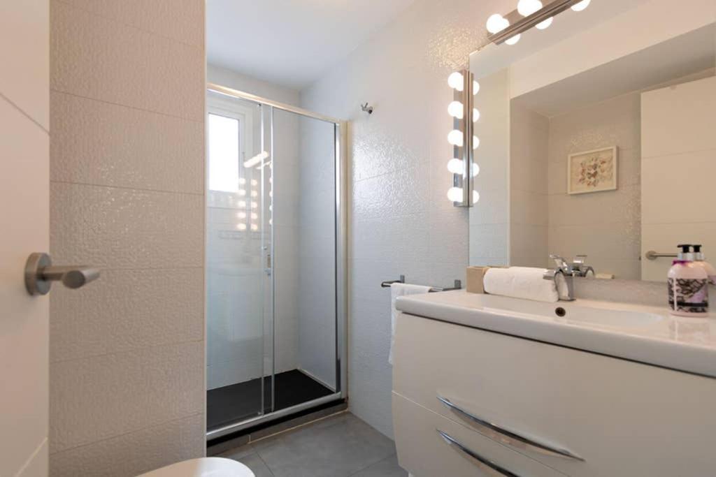Triana Maestro Deluxe By Valcambre Lägenhet Sevilla Exteriör bild