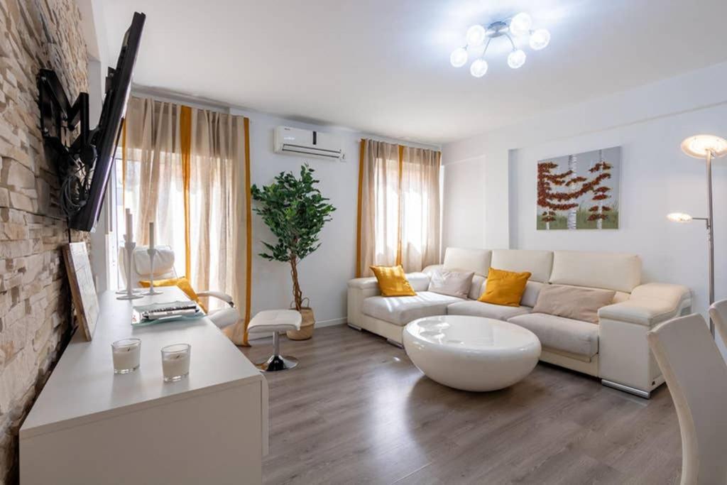 Triana Maestro Deluxe By Valcambre Lägenhet Sevilla Exteriör bild