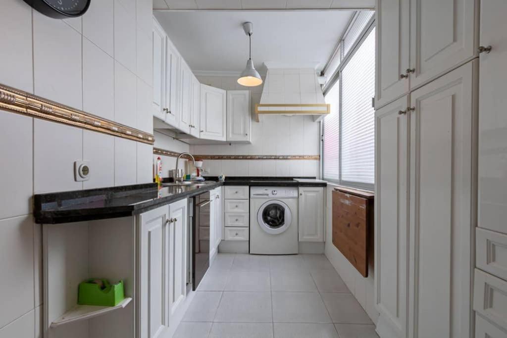 Triana Maestro Deluxe By Valcambre Lägenhet Sevilla Exteriör bild