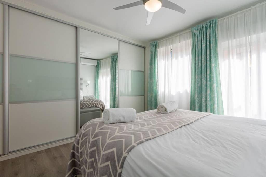 Triana Maestro Deluxe By Valcambre Lägenhet Sevilla Exteriör bild