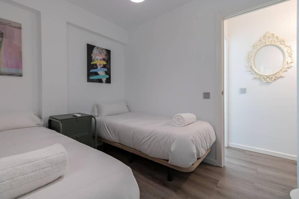 Triana Maestro Deluxe By Valcambre Lägenhet Sevilla Exteriör bild